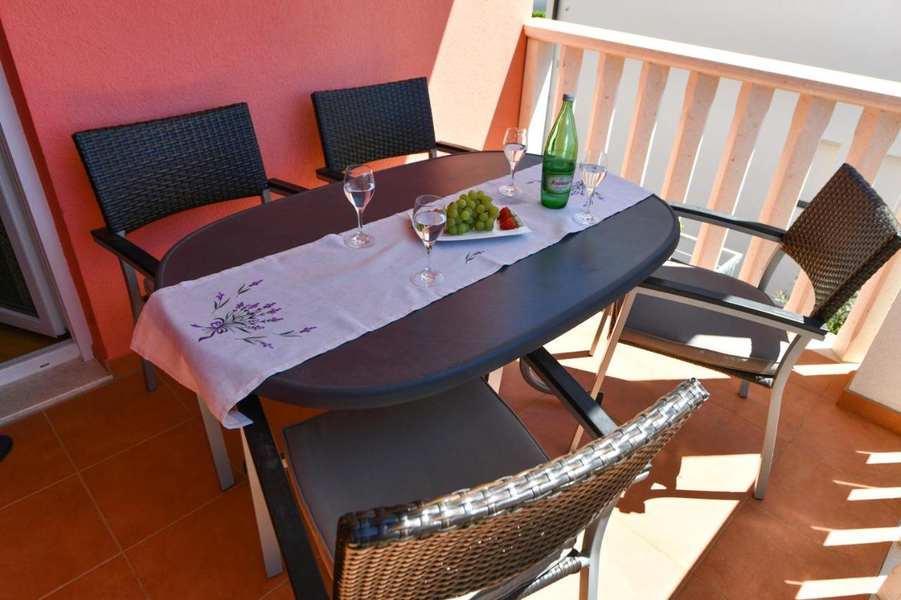 Apartments Vila Miranda Βόντιτσε Εξωτερικό φωτογραφία