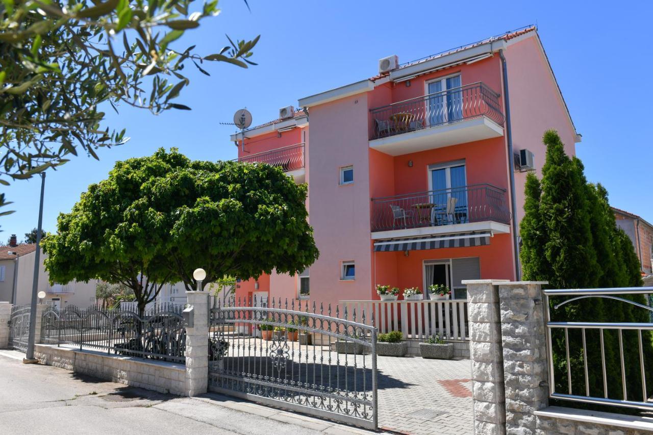 Apartments Vila Miranda Βόντιτσε Εξωτερικό φωτογραφία