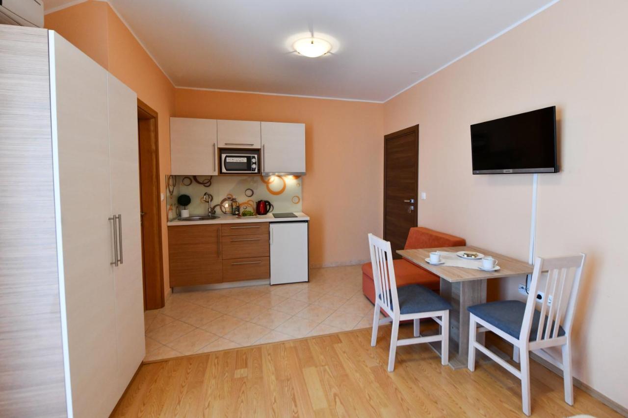 Apartments Vila Miranda Βόντιτσε Εξωτερικό φωτογραφία