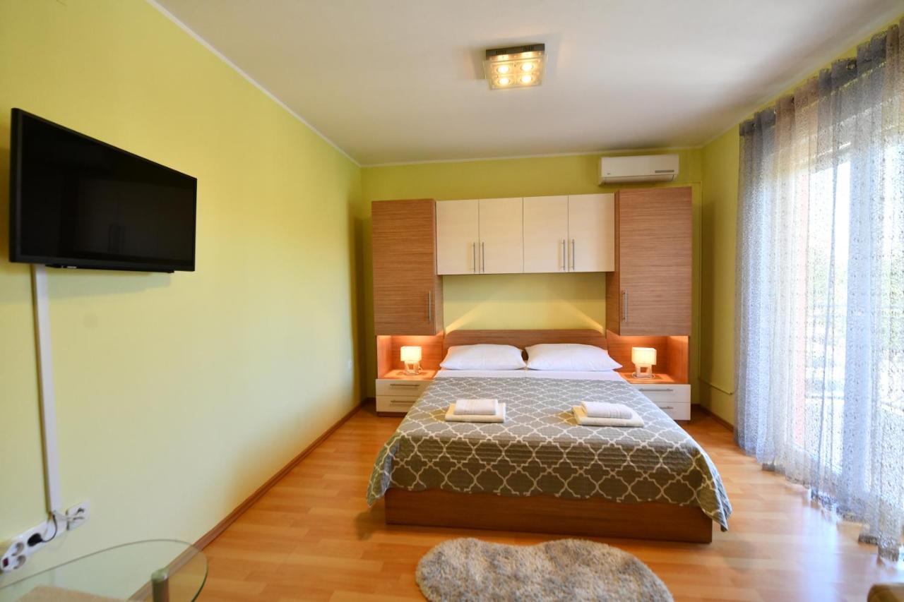 Apartments Vila Miranda Βόντιτσε Εξωτερικό φωτογραφία
