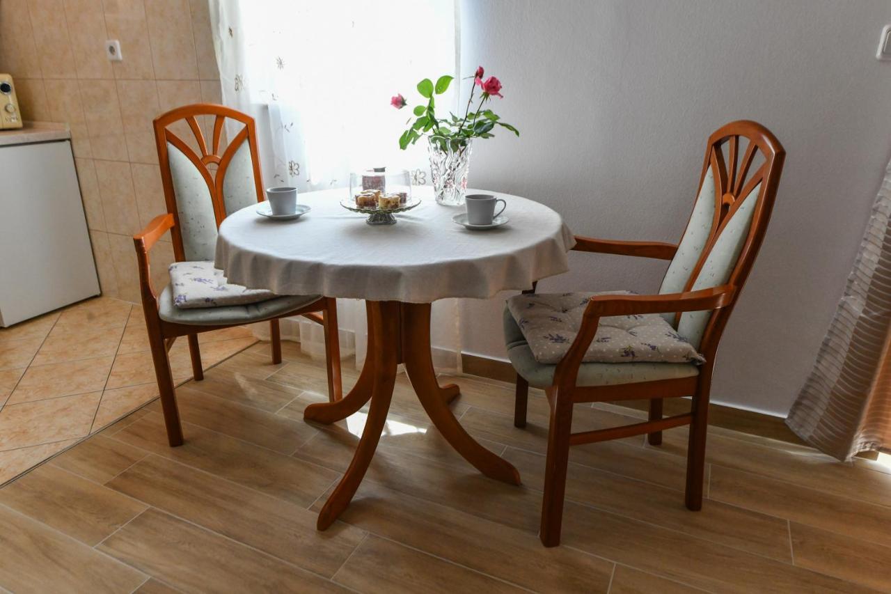 Apartments Vila Miranda Βόντιτσε Εξωτερικό φωτογραφία